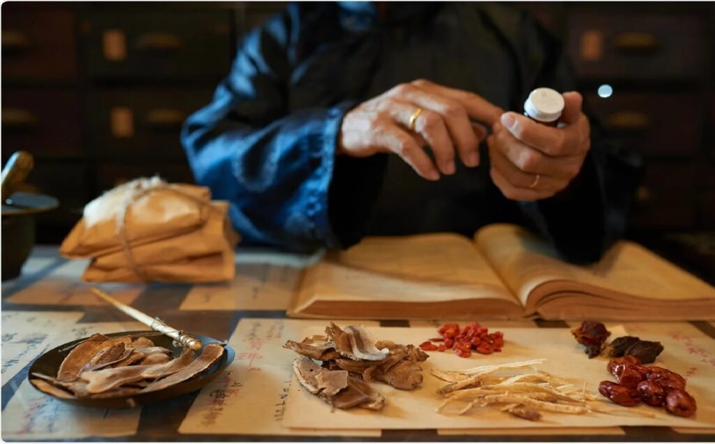 शक्तिवर्धक कैप्सूल में निकला स्टेरॉयड! यूपी में बिक्री पर लगा बैन