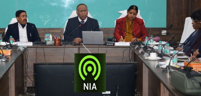 यूपी की स्वास्थ्य सेवाओं पर बड़ा एक्शन प्लान: लखनऊ-बरेली समीक्षा में डायलिसिस, कैंसर इलाज और MRI पर फोकस