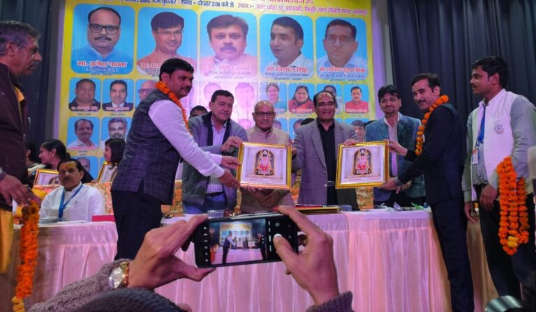 डॉक्टर का खुलासा: ये 5 आदतें आज छोड़ दीं तो कैंसर का खतरा आधा हो सकता है!